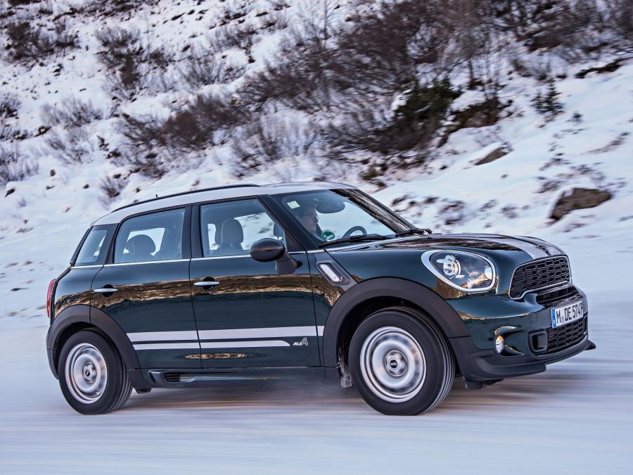  Mini Cooper SD Countryman All4 2013 года  (фото 6 из 13)